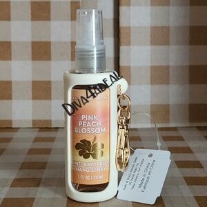 Bath & Body Works SILICONE Anti Bacterial Hand Spray Holder + Hand Spray Bundle